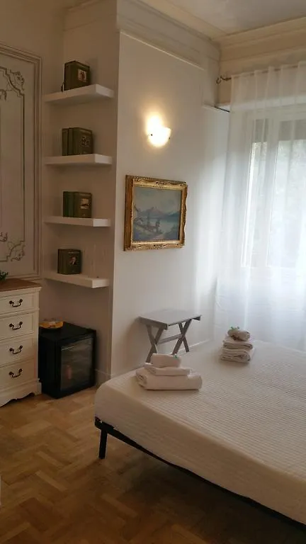 *** Bed & Breakfast Suites Piazza Del Popolo Rome Italy