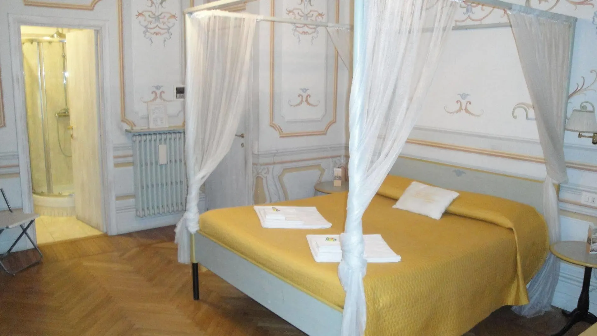 Suites Piazza Del Popolo Rome Bed & Breakfast