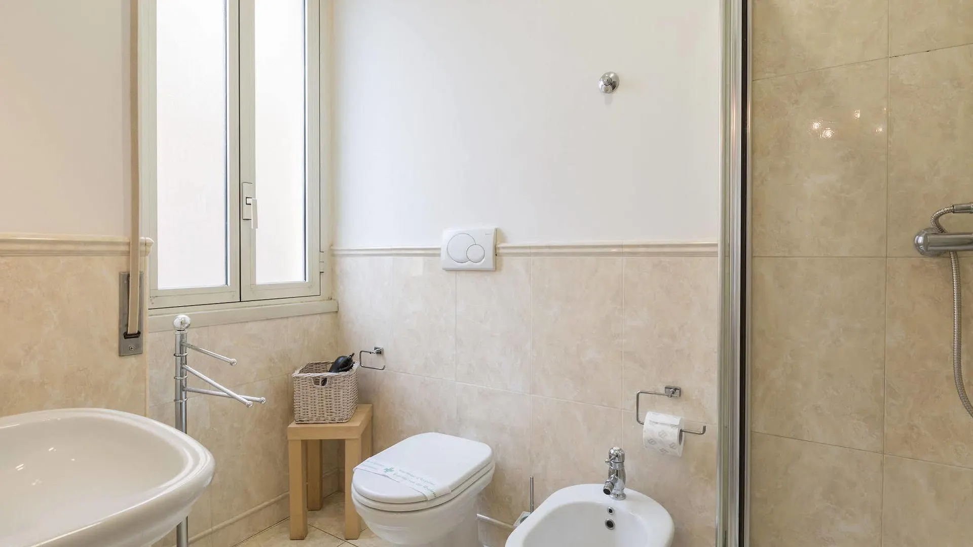 Suites Piazza Del Popolo Rome
